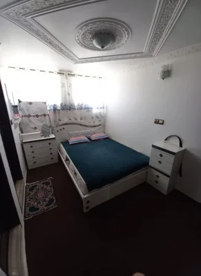 منزل فروشی دو‌نیم طبقه خیابان گلها