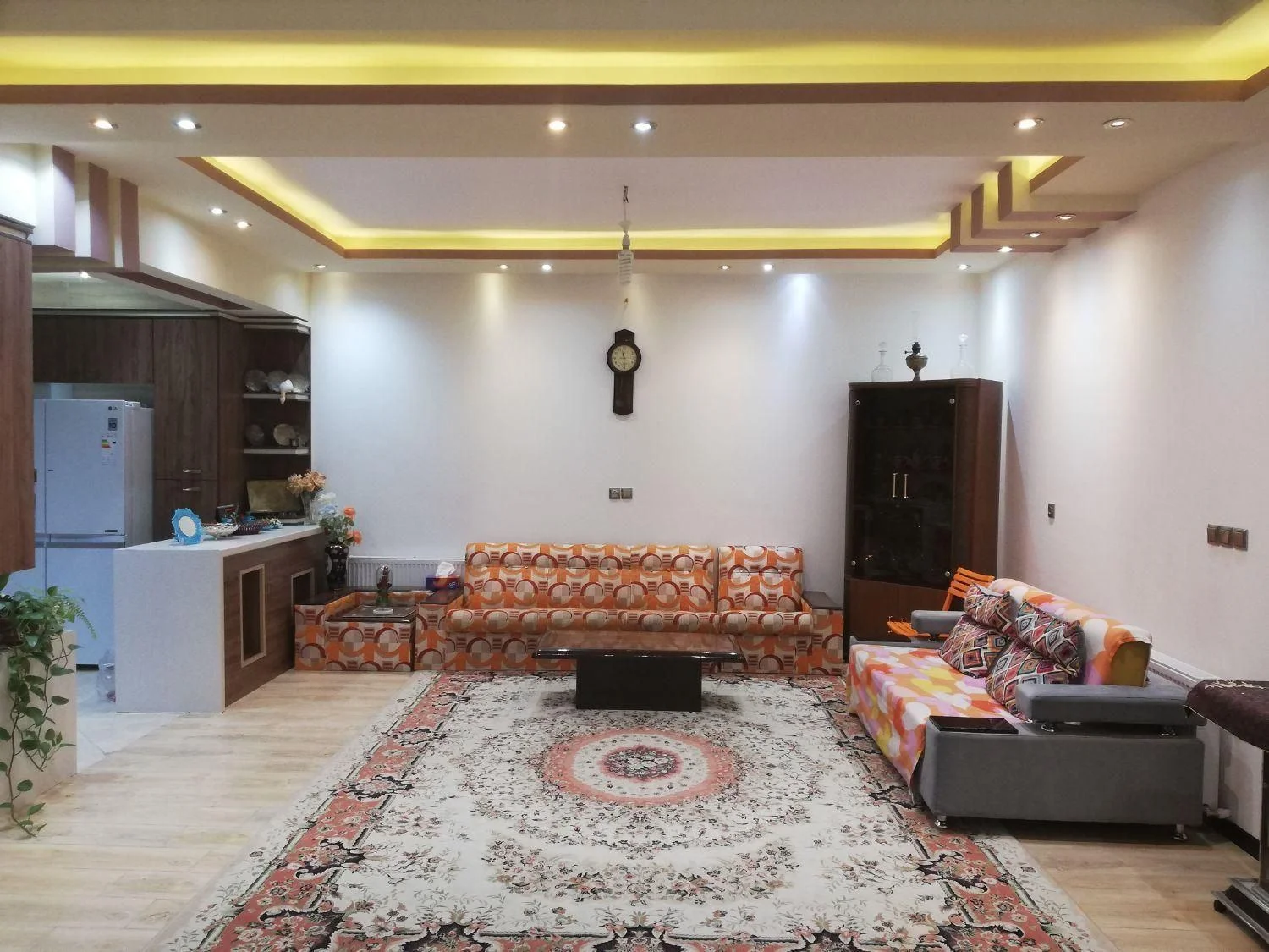 منزل مسکونی طوبی فاز 2