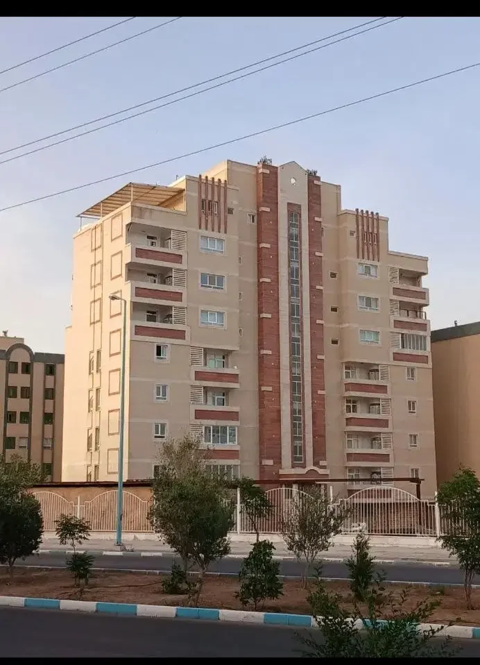 آپارتمان برج دی/150 متری